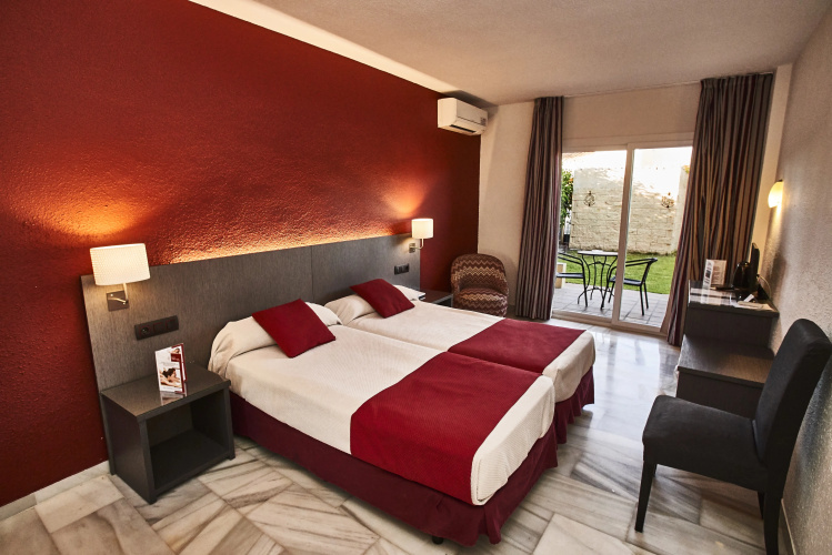 Nerja Club by Dorobe Hotels