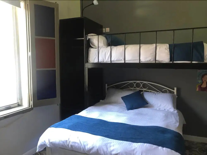 Sliema Ferries Guest House
