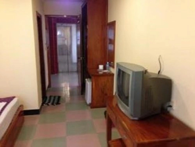 M H Hotel