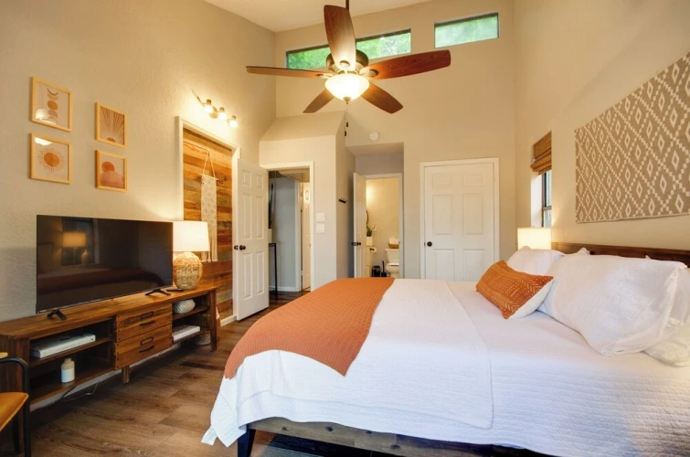 Guest rooms
