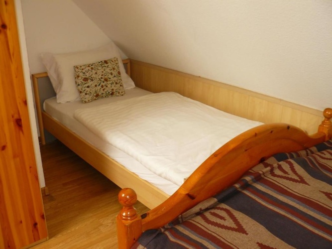 Economy Triple room