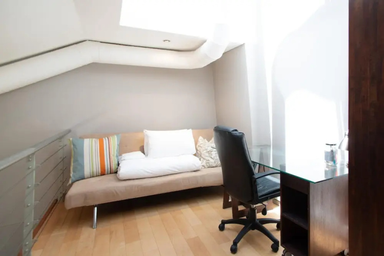 Cartwrights Corner 2308