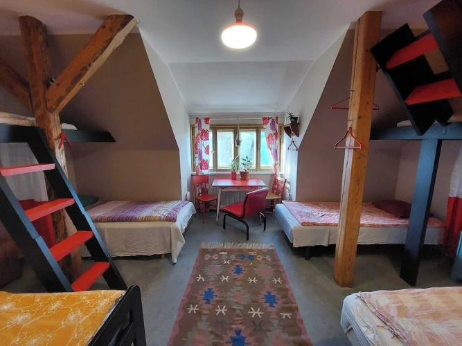 Bed in Dorm (female dorm)