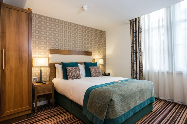 The Leopold Hotel