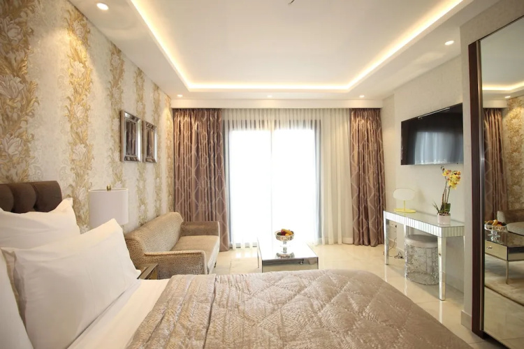 Mirage Residences - 2 Bedroom Unit