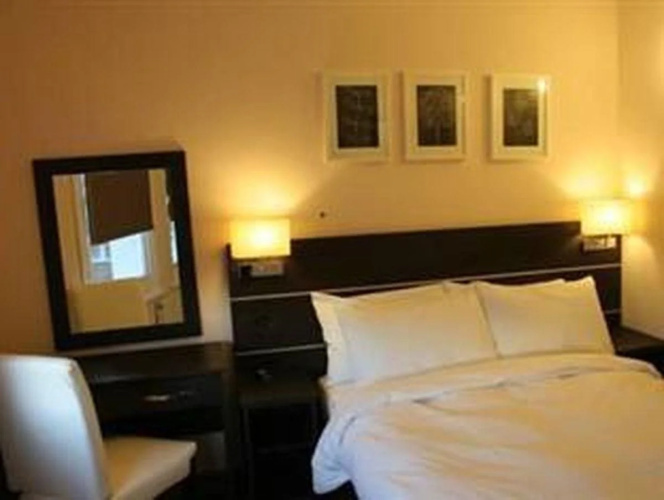 Baytree Hotel