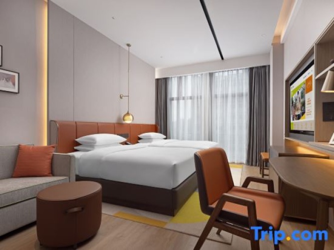 Quadruple Suite