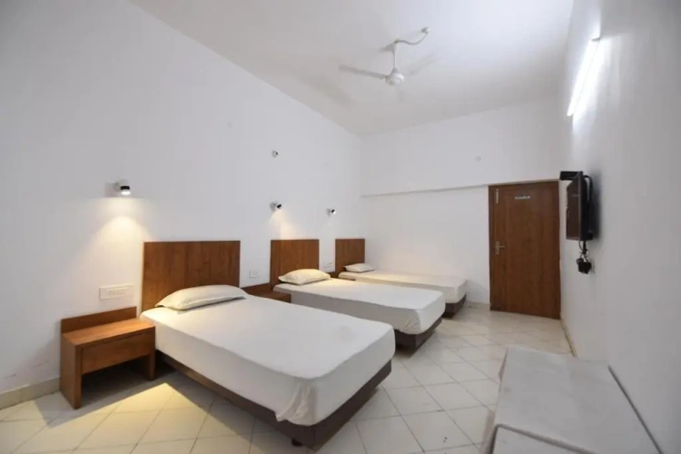 Deluxe Triple room