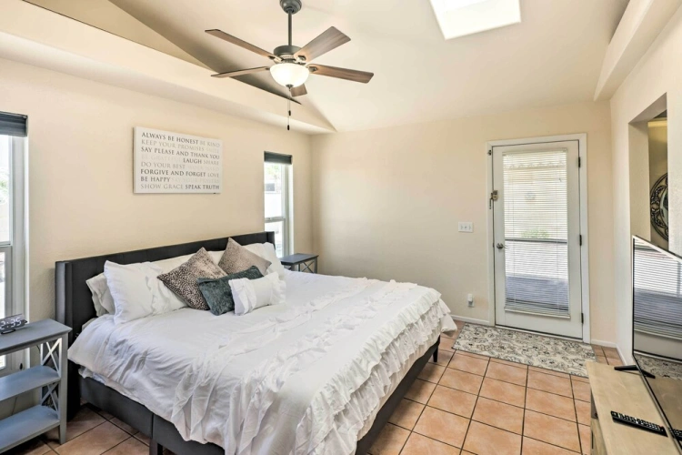 3 Bedrooms Cottage