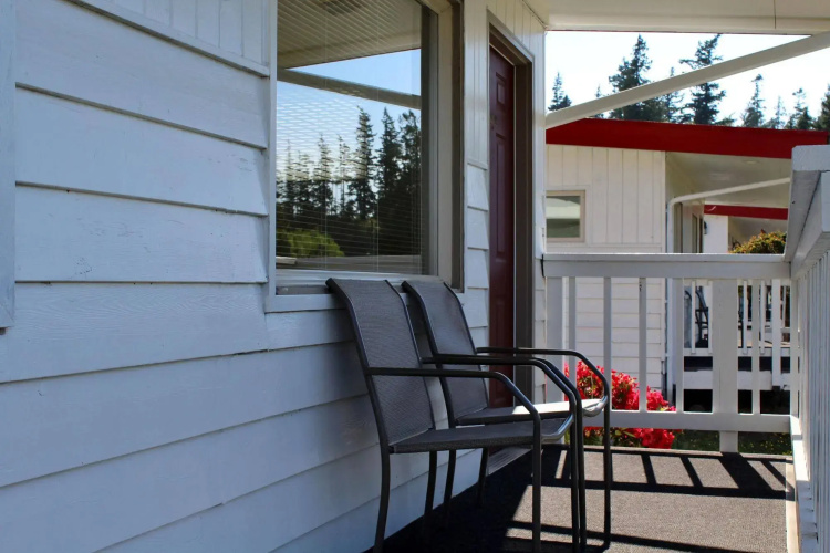 Anacortes Ship Harbor Inn