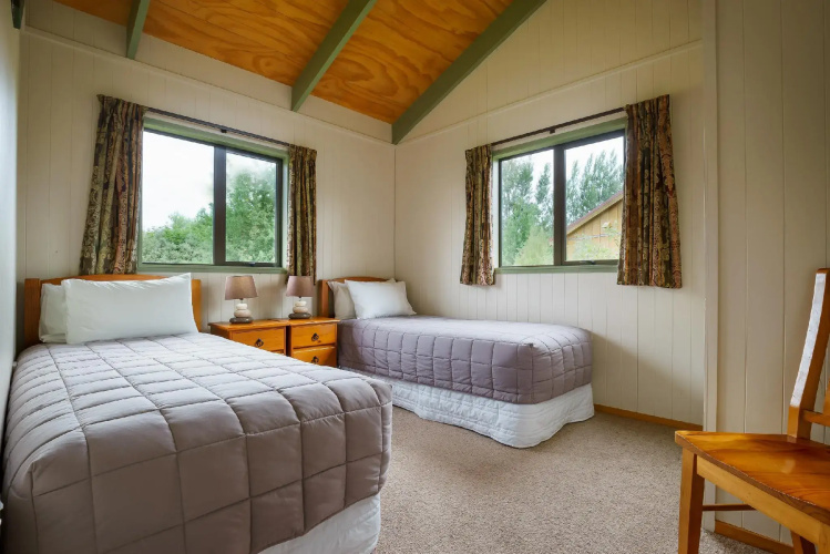 Longbourne Lodge
