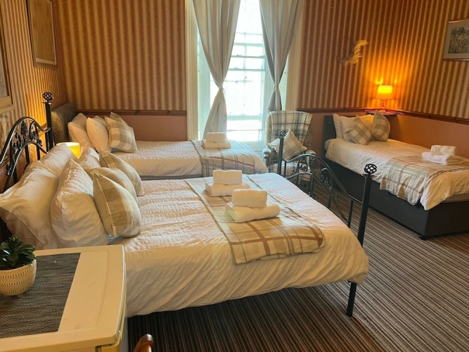 Standard Quadruple room