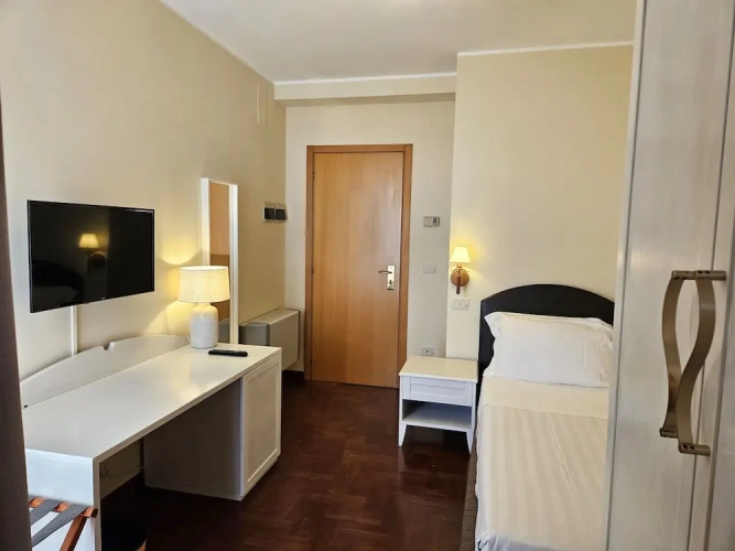 Classic Single room with balcony