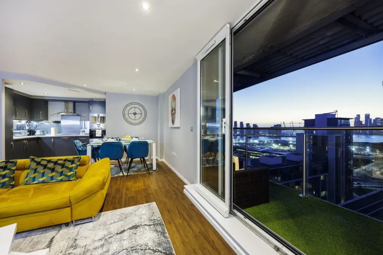 Daimee's Place 2 Bed and 2 Bath Property