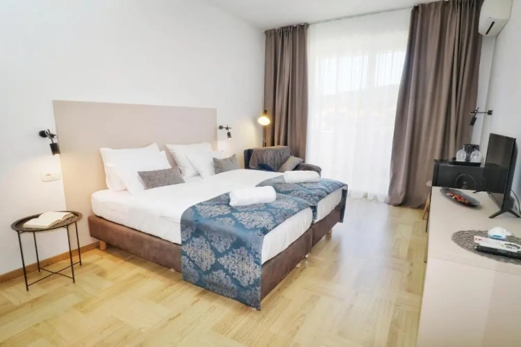 Deluxe Double room with balcony