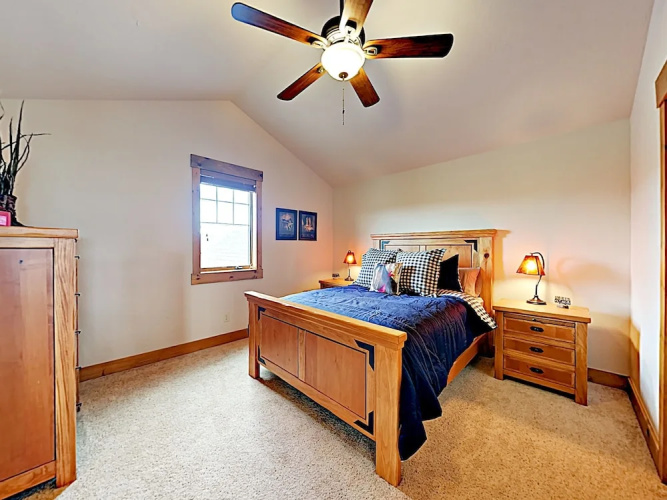 580 Granby - 3 Br Home