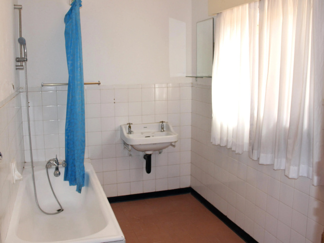 Helpmin Hotel