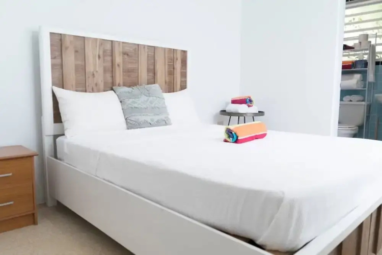 8 Atlantic Place by Stay with Bear