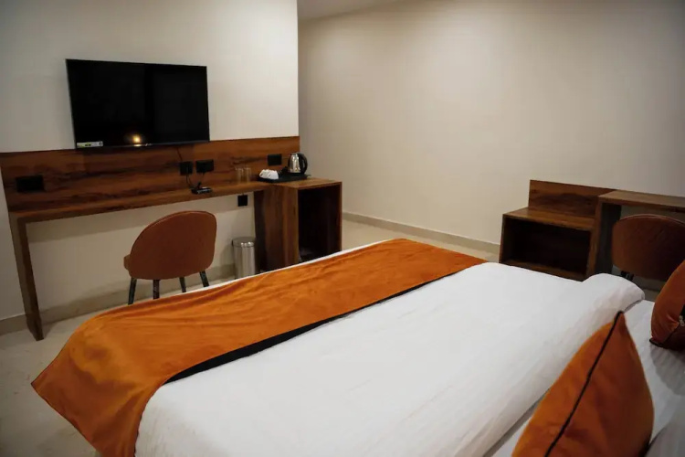 Hotel Orange