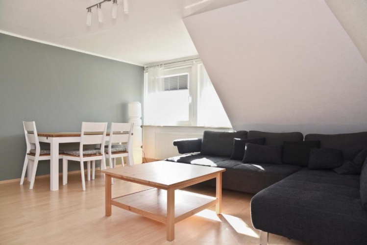Apartment with balcony