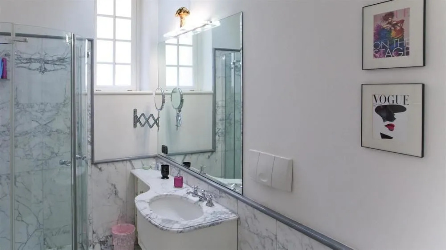 Rental in Rome Borghese Apartment