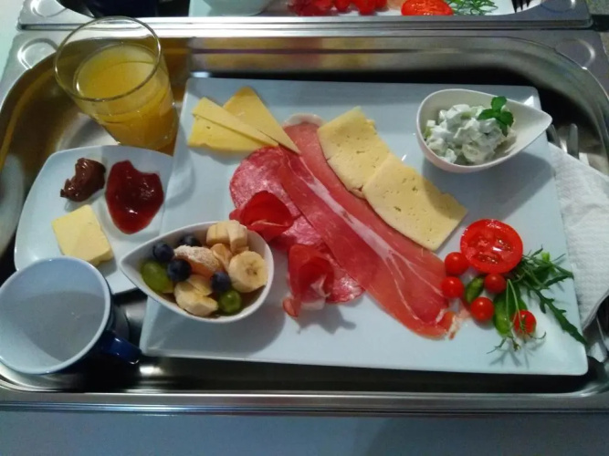 Cozy apartment with breakfast on request 1