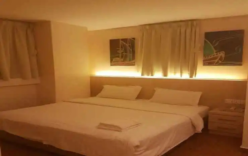 Indigo Inn Metro Prima