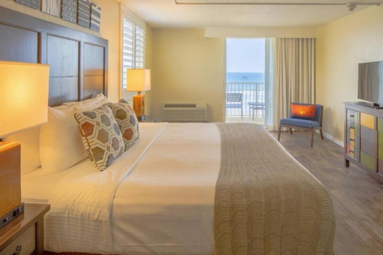 2 Bedrooms Deluxe Suite