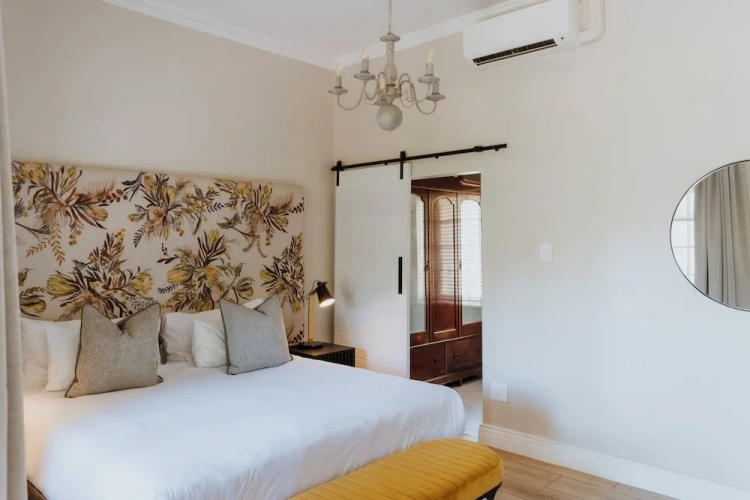 Luxury room