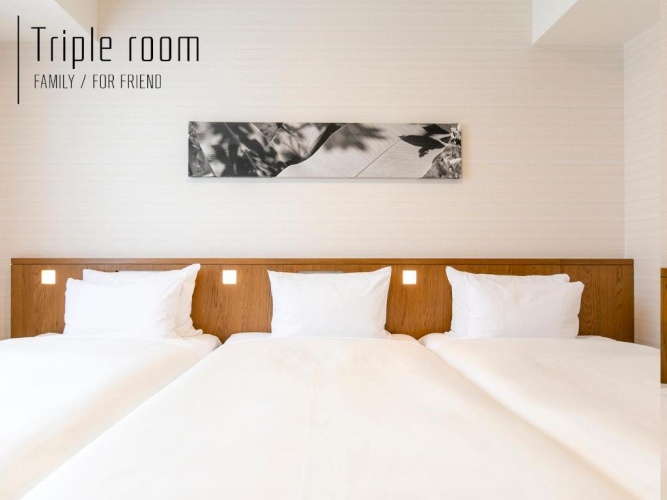 Triple room