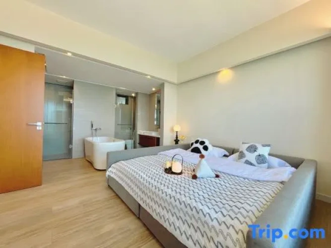 Premium Suite with balcony