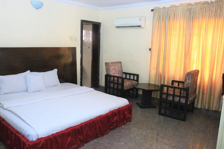 Sissi Hotel