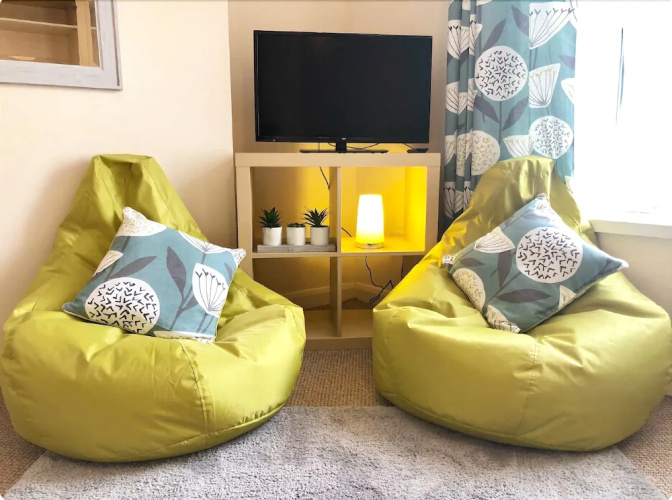 Lux Blu - Kenwyn Studio Apartment