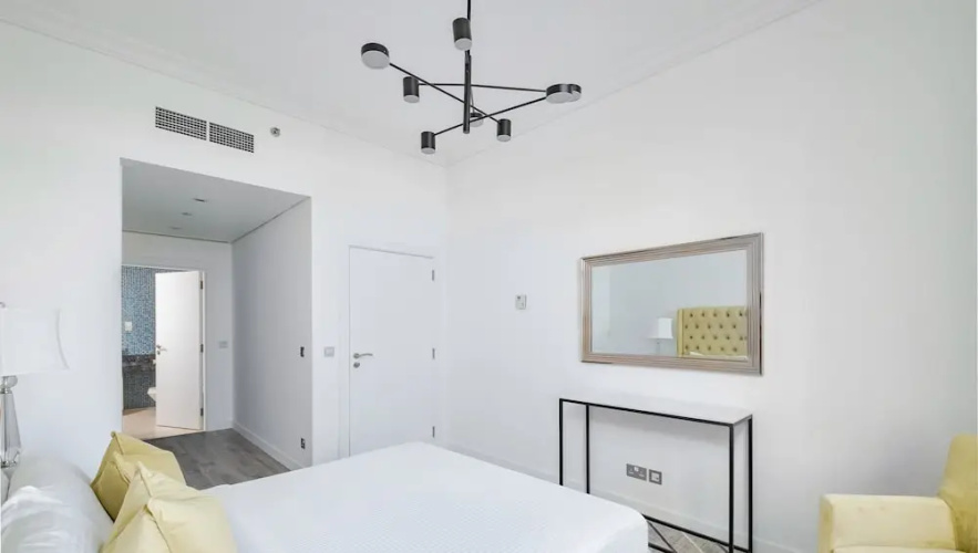 LUX - The Shoreline Beach House