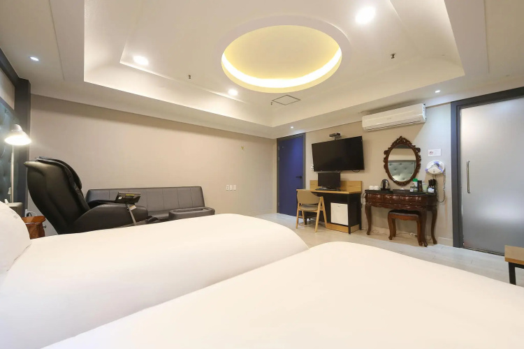 CNN Hotel