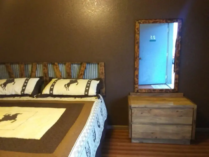River's End Motel