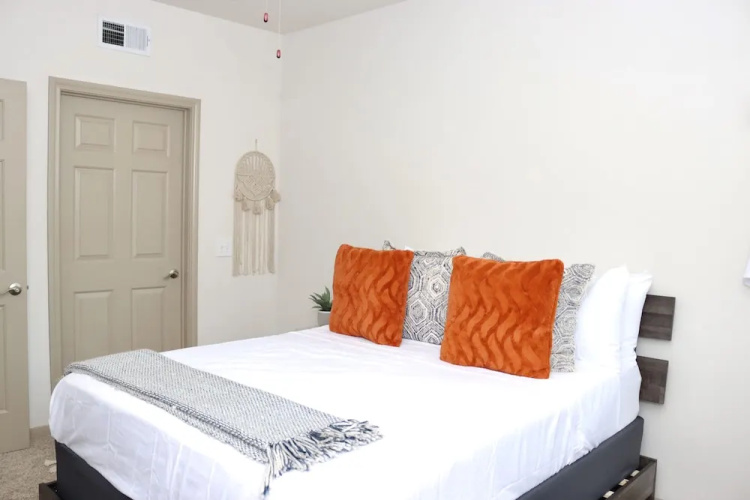 Galleria Queen Boho Chic Suite