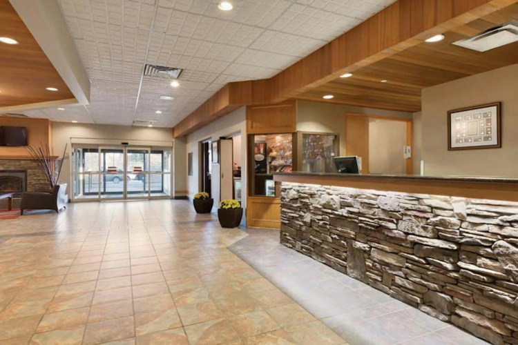 Border Inn & Suites photo 10