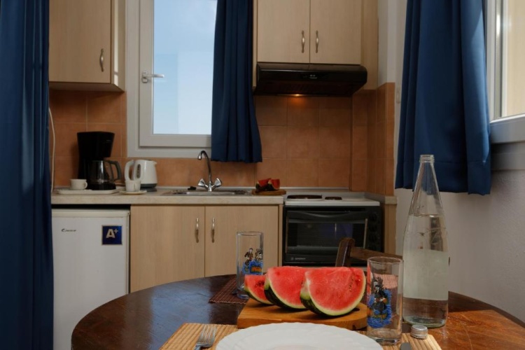 1 Bedroom Double Apartment with garden view