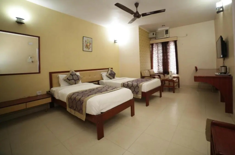 Hotel Satkar