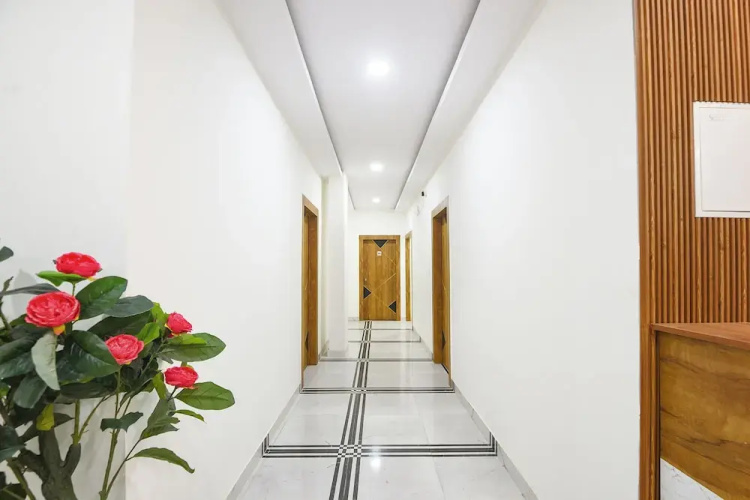 Fabhotel Rubicon