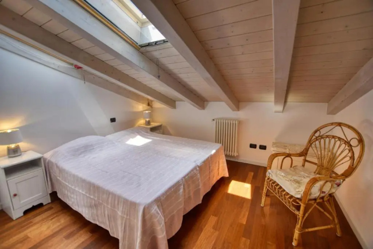 Bello Pianello 2-Bedroom Apartment