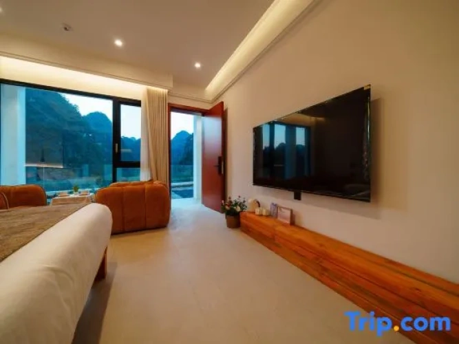 Standard Double room with river view