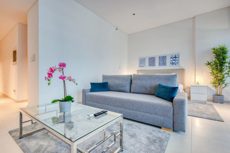 Maison Privee - Marquise Square - 814