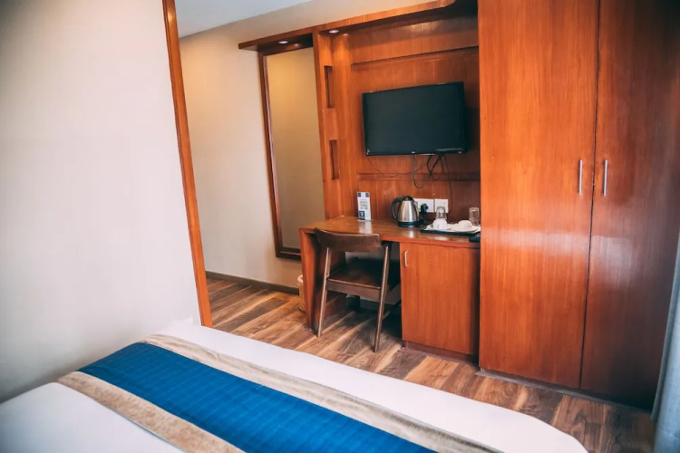 Himalayan Suite Hotel