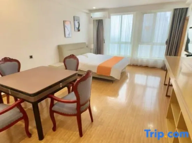 Premier Quadruple Suite