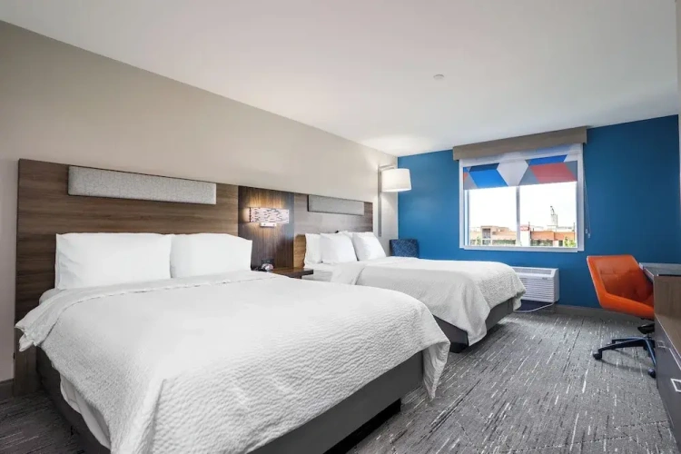 Quadruple Suite