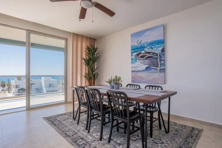 2 Bedrooms Deluxe room with partial sea view