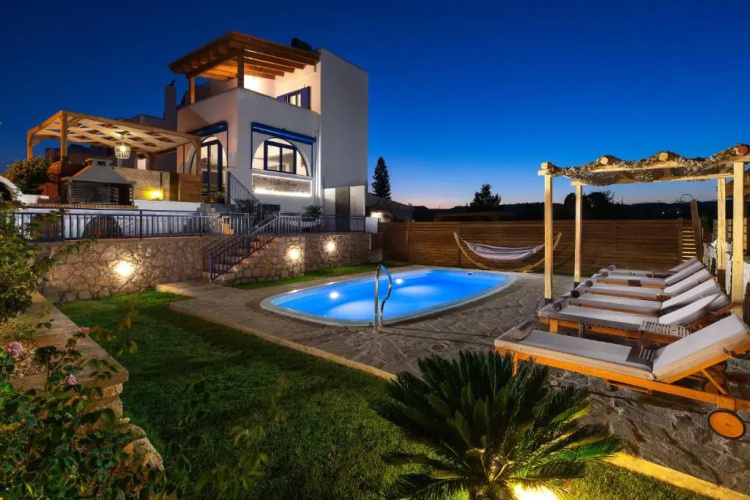 Villa Rose on the beach