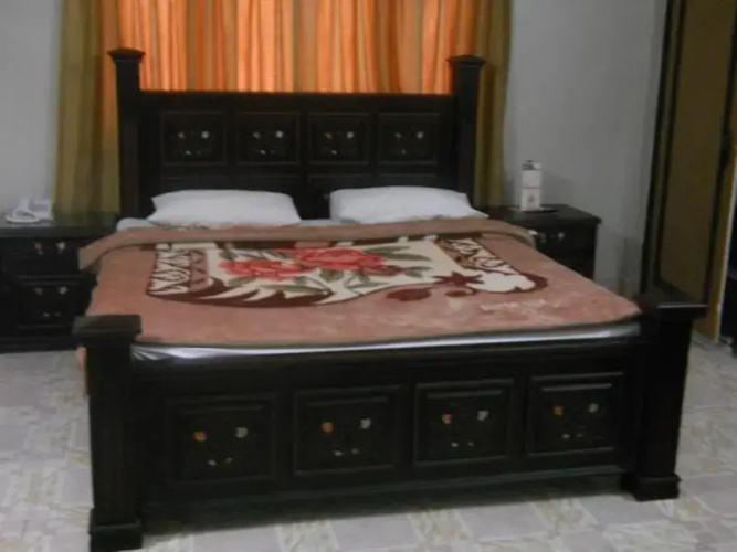 Sunrise Guest House Multan